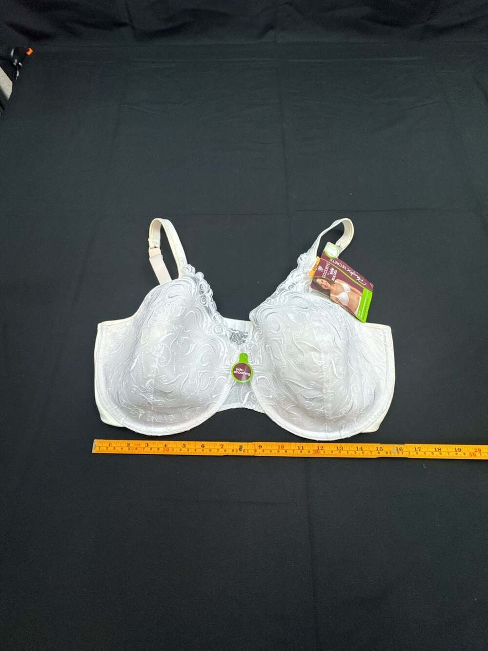 Playtex Secrets Side-Smoothing Embroidered Underwire Bra 4513 White 44DD NWT